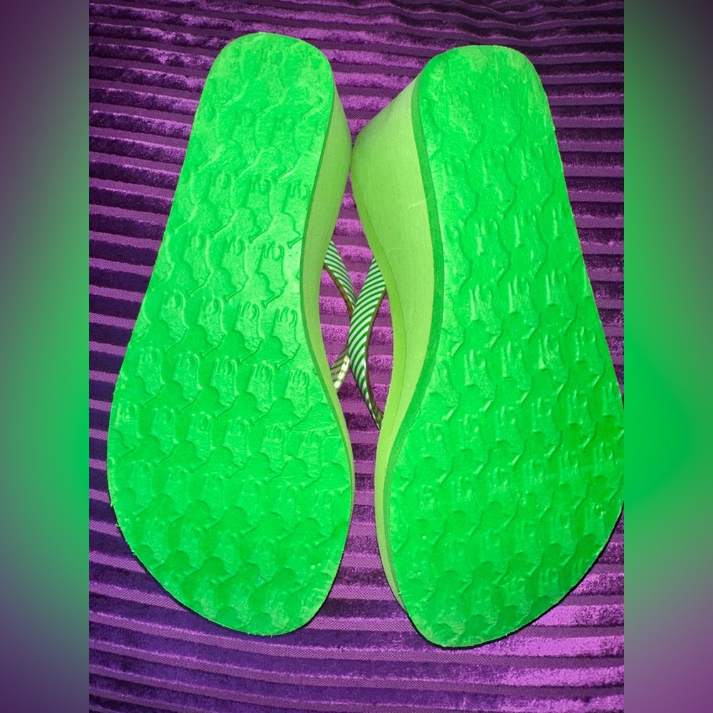 Y2K Lime Green Polo Wedge Sandals - Picture 11 of 11